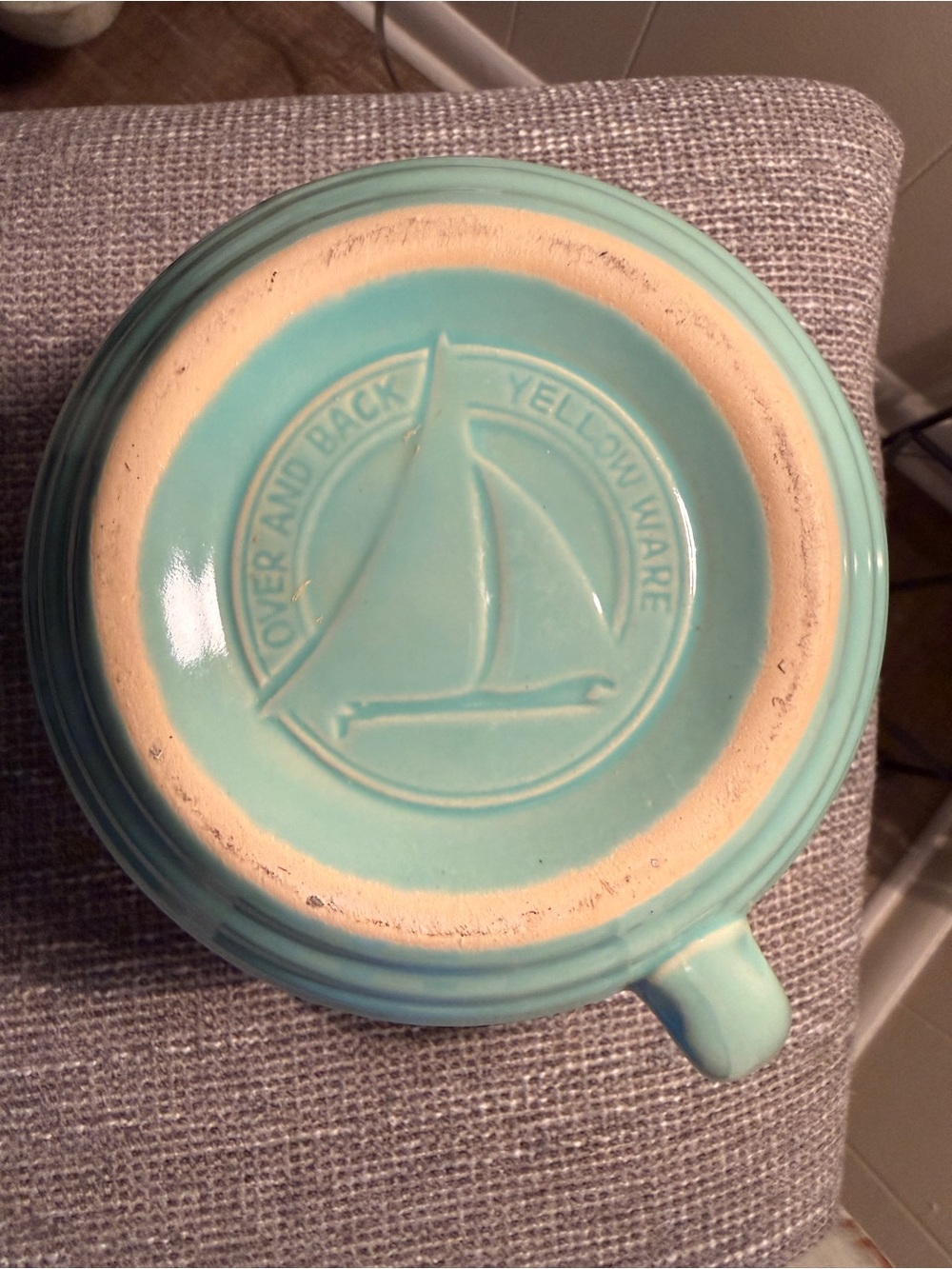Over and Back Yellow Ware Ceramic Pitcher - Ribbed Round Design VINTAGE - Picture 2 of 7